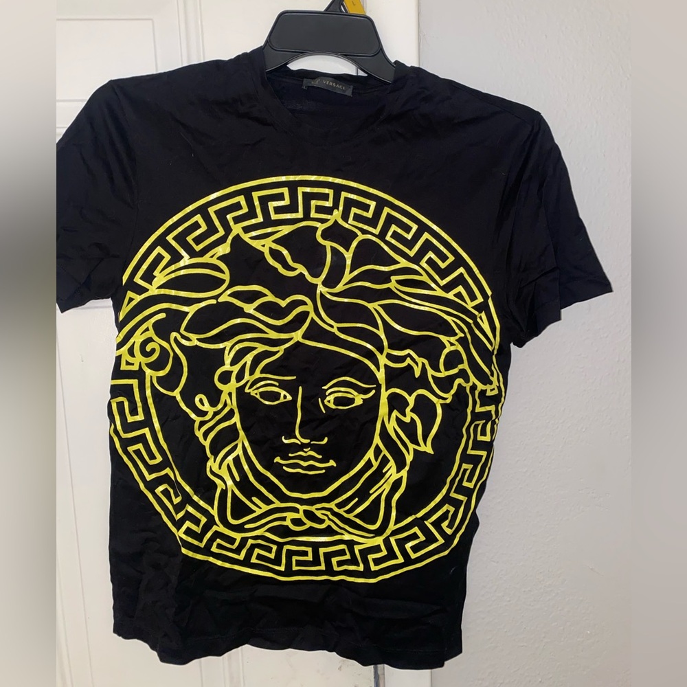 Versace T-Shirt size S Black/Yellow